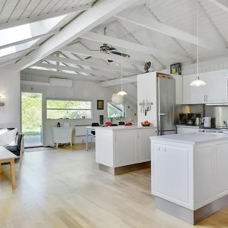 Begitta - 350m From The Sea By Interhome Gilleleje