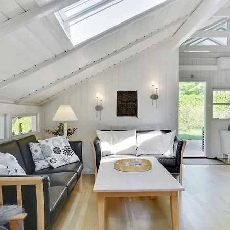 Begitta - 350m From The Sea By Interhome Gilleleje